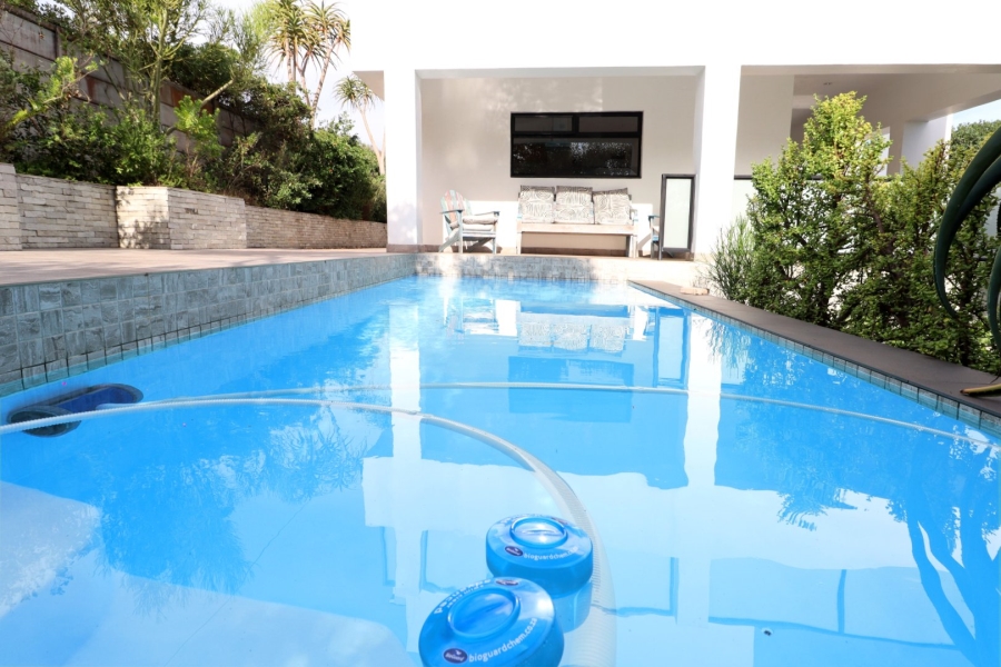 4 Bedroom Property for Sale in Seaview Eastern Cape